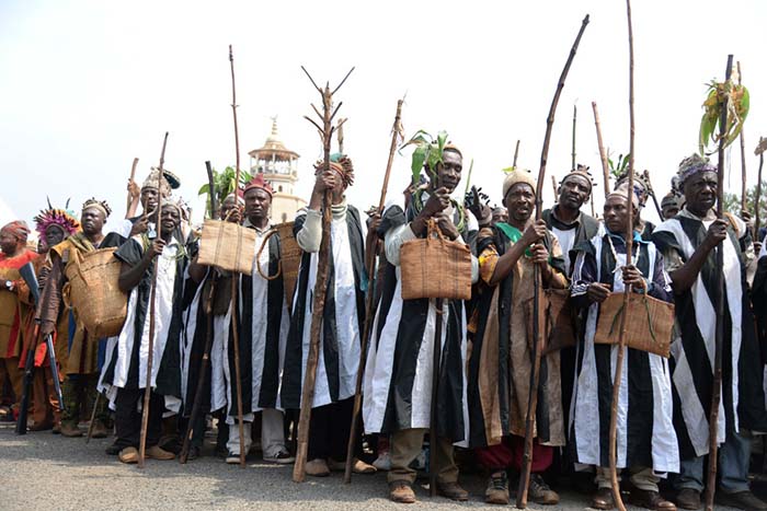  国王关键战失利西部第三易主  